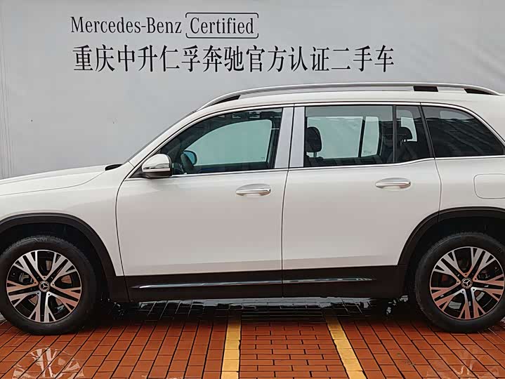 Фото 4 - Mercedes-Benz GLB-Class