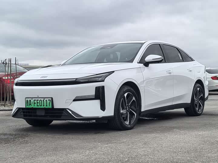 Фото 1 - Geely Galaxy L6