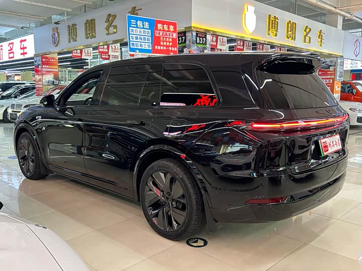 Фото 6 - LiXiang L9