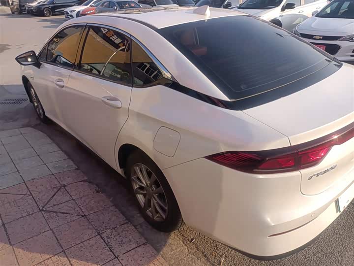 Фото 5 - GAC Aion S