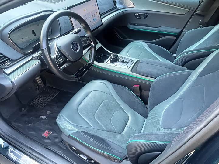 Фото 4 - BYD Han