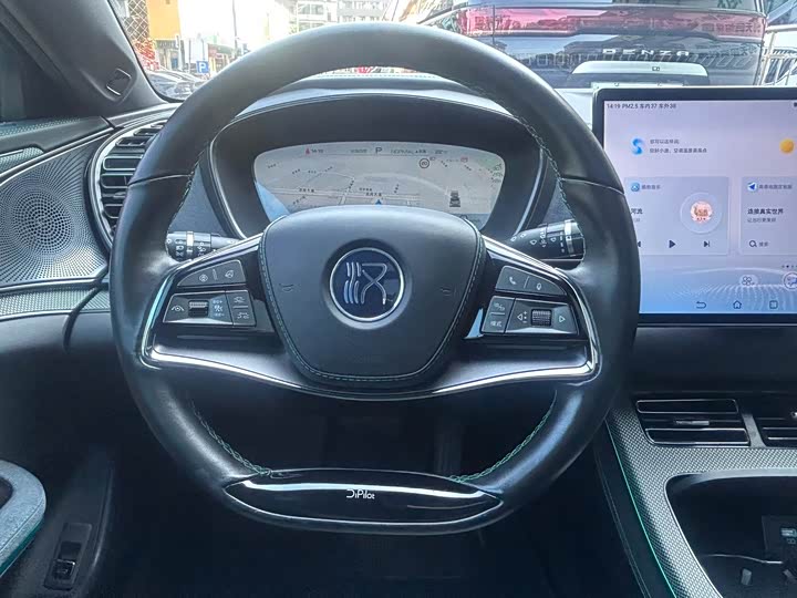 Фото 6 - BYD Han