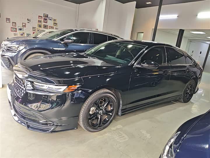 Фото 5 - Honda Accord