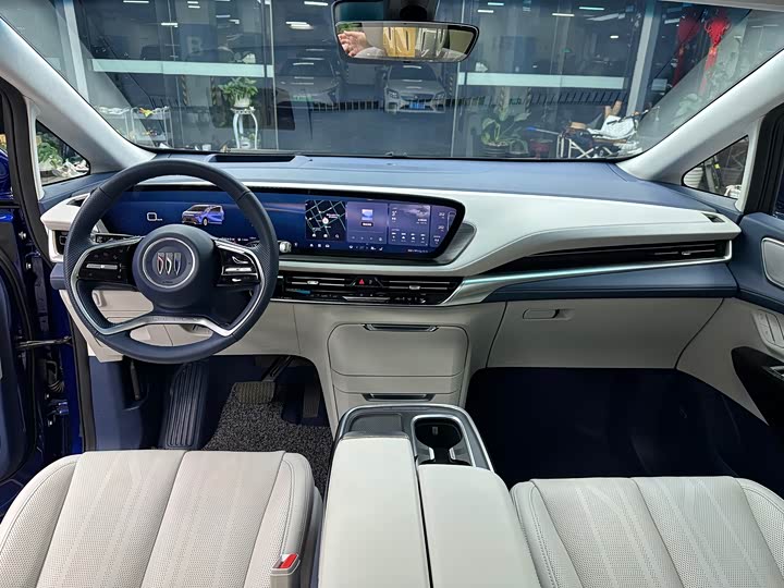 Фото 7 - Buick GL8 Century