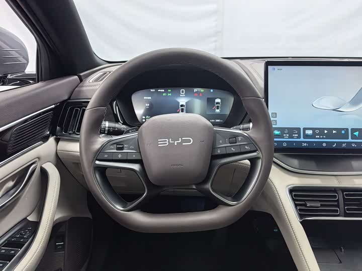 Фото 9 - BYD Song Plus Hybrid/EV