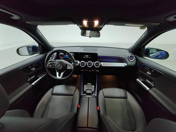 Фото 9 - Mercedes-Benz EQB