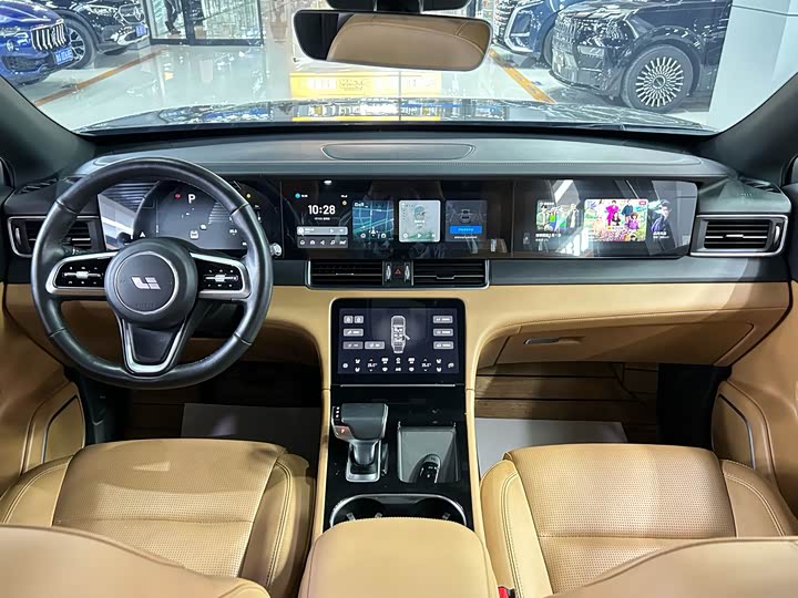 Фото 8 - LiXiang One