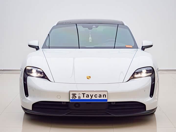 Фото 2 - Porsche Taycan