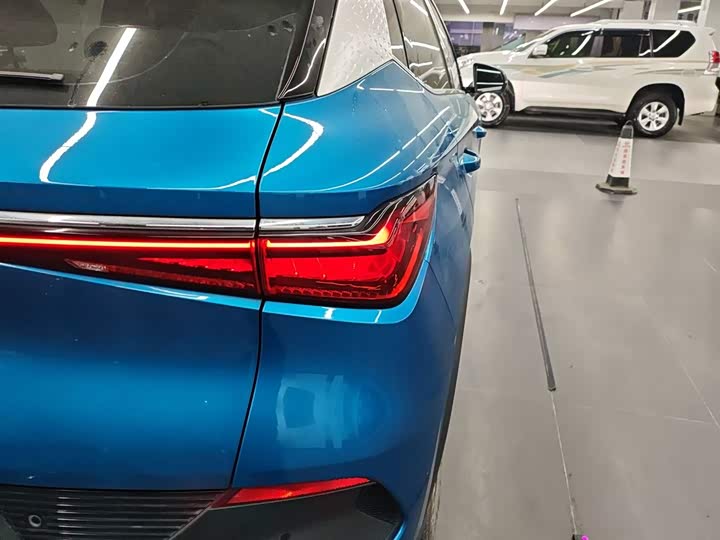 Фото 8 - BYD Yuan Plus