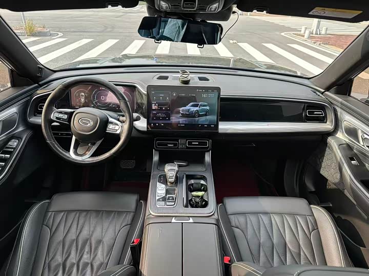 Фото 7 - GAC Trumpchi GS8