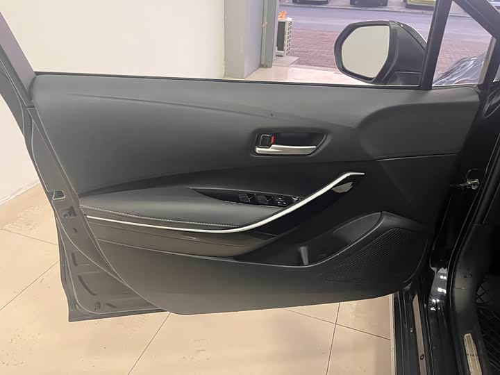 Фото 4 - Toyota Allion