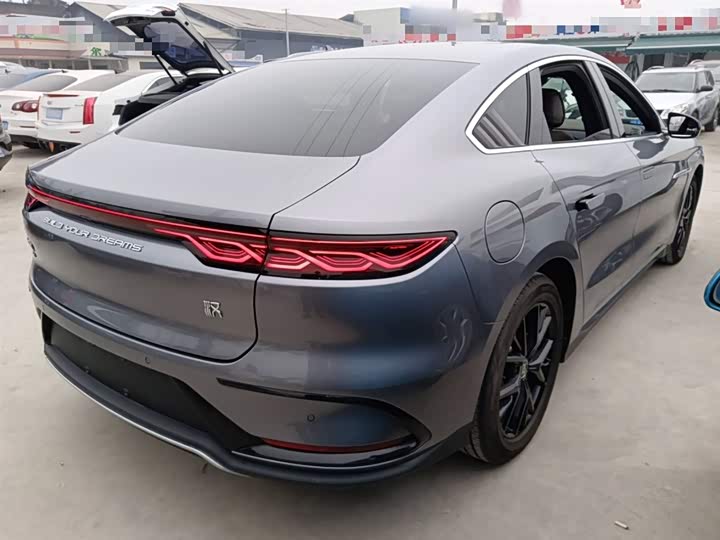 Фото 7 - BYD Han