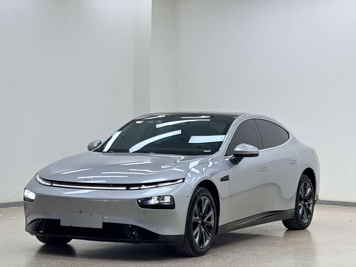 Фото 1 - XPeng P7