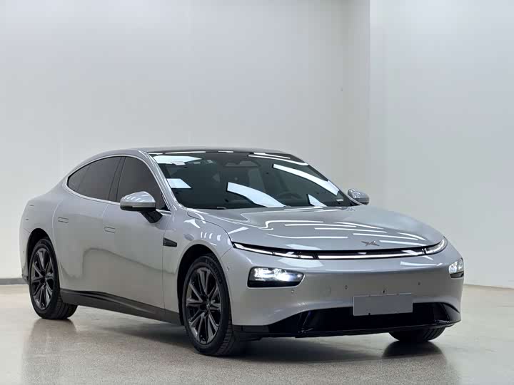 Фото 3 - XPeng P7