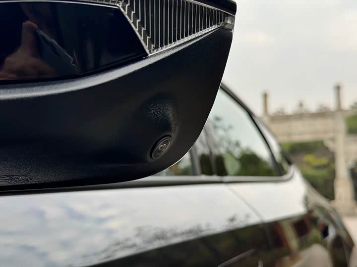 Фото 4 - Changan UNI-V