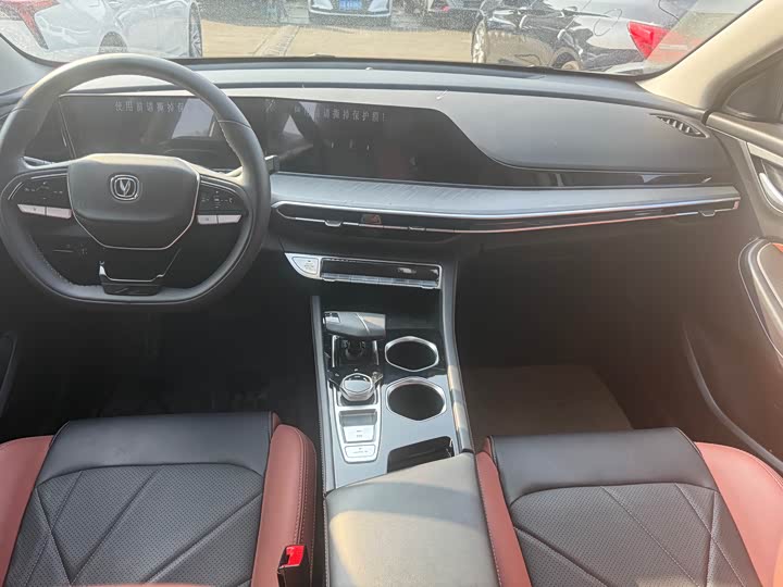 Фото 6 - Changan Eado Plus