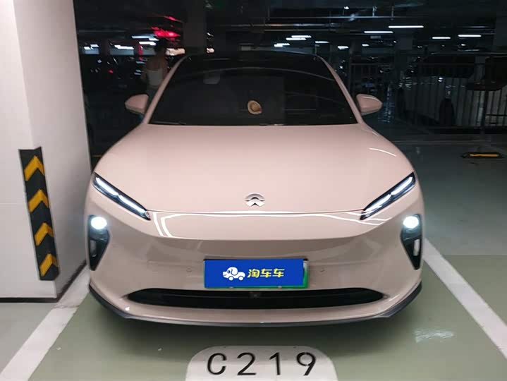 Фото 2 - Nio ET5