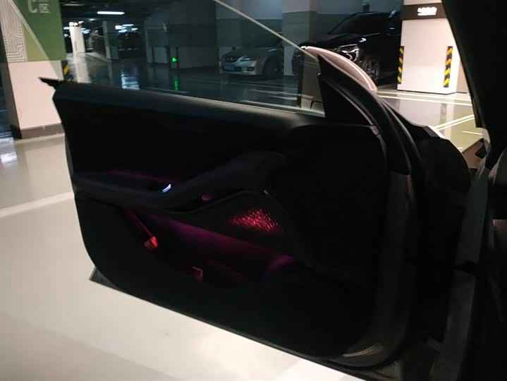 Фото 7 - Nio ET5