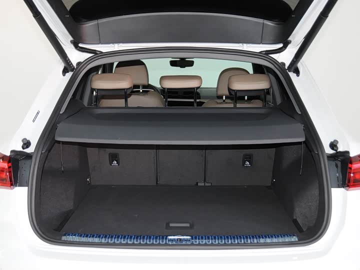 Фото 6 - Audi Q3