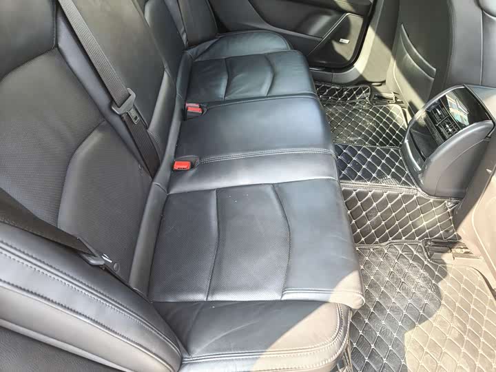 Фото 8 - Cadillac CT6