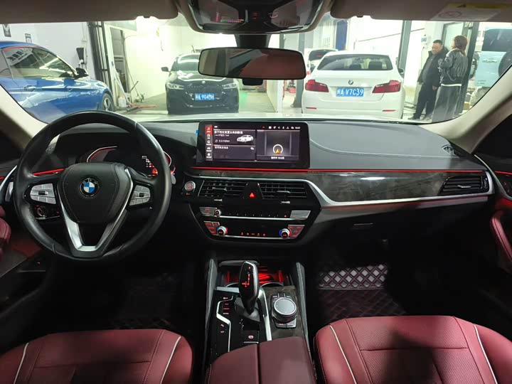 Фото 4 - BMW 5 Series