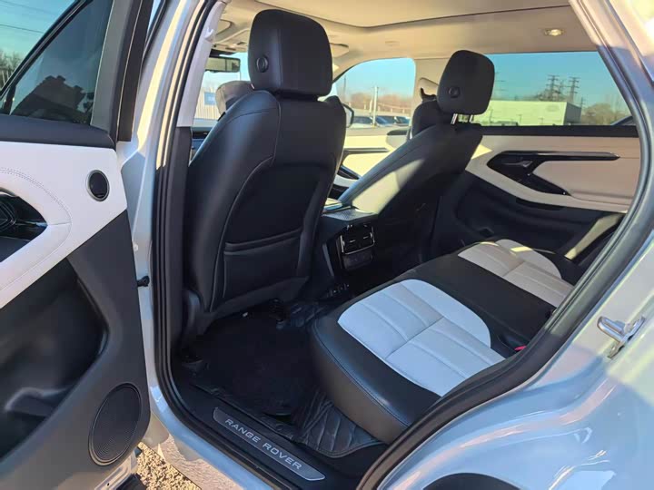 Фото 7 - Land Rover Range Rover Evoque L