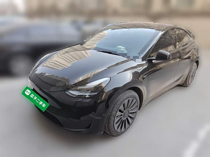 Фото 1 - Tesla Model Y