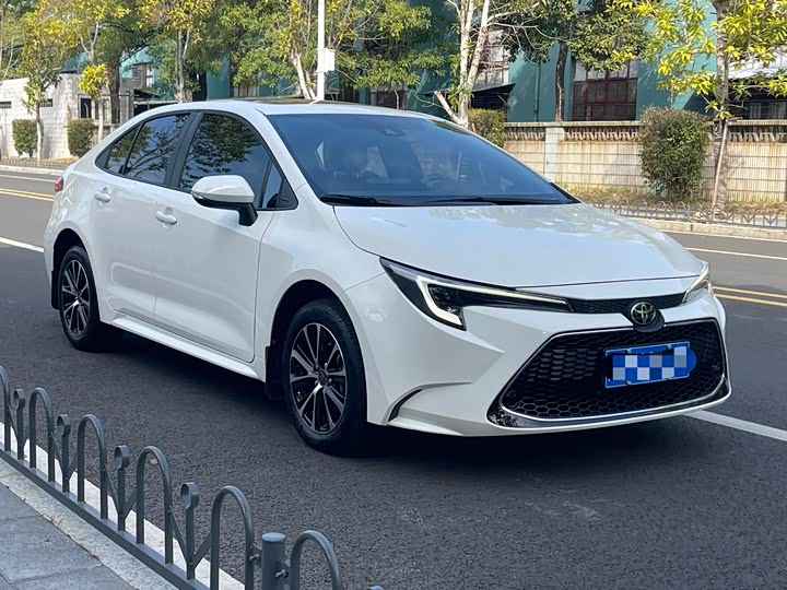 Фото 3 - Toyota Levin