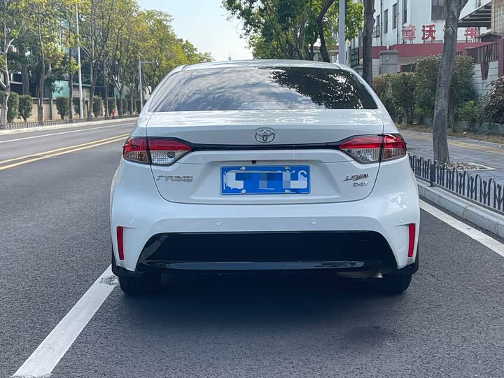 Фото 5 - Toyota Levin