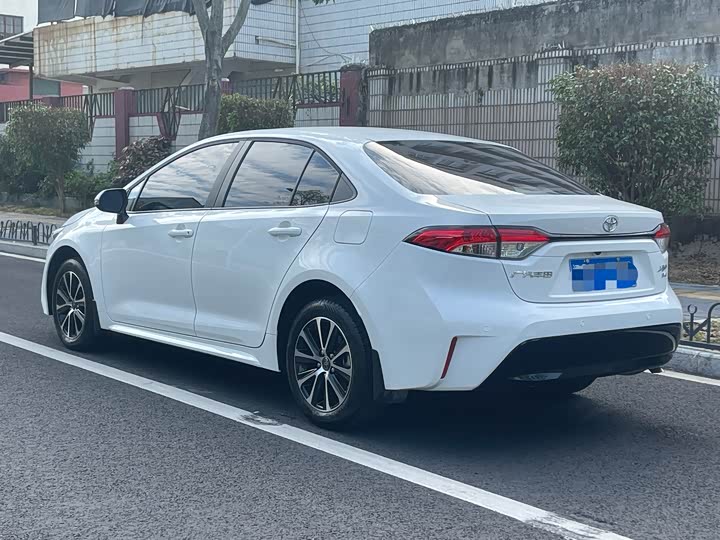 Фото 6 - Toyota Levin