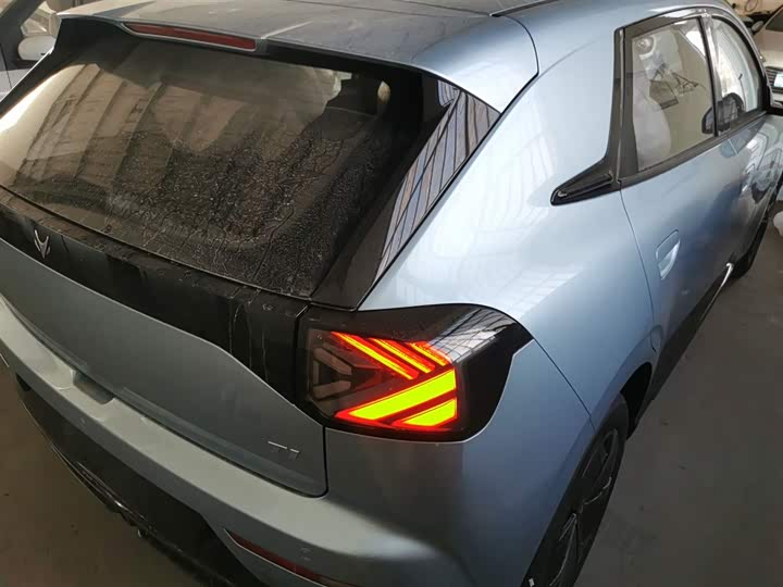 Фото 7 - BAIC Arcfox T1