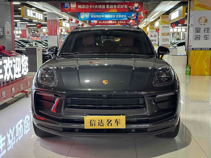Фото 2 - Porsche Macan