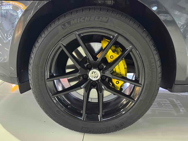 Фото 4 - Porsche Macan