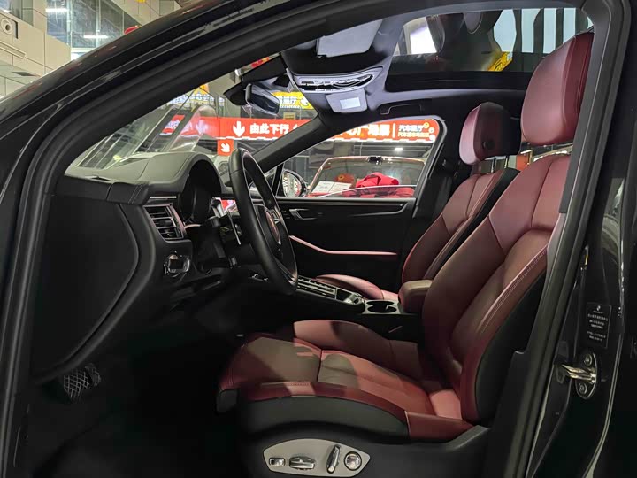 Фото 9 - Porsche Macan