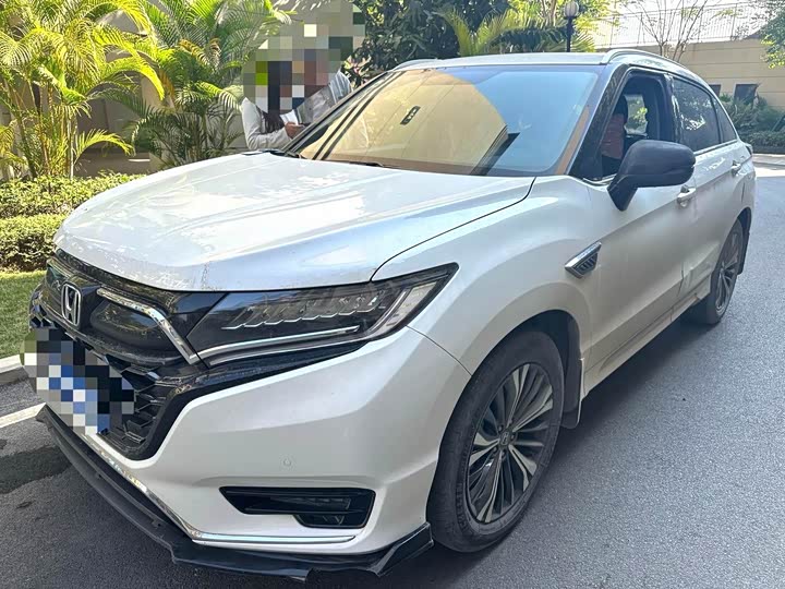 Фото 1 - Honda UR-V