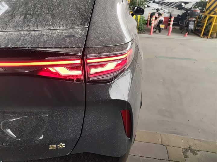 Фото 8 - Volkswagen ID.Unyx