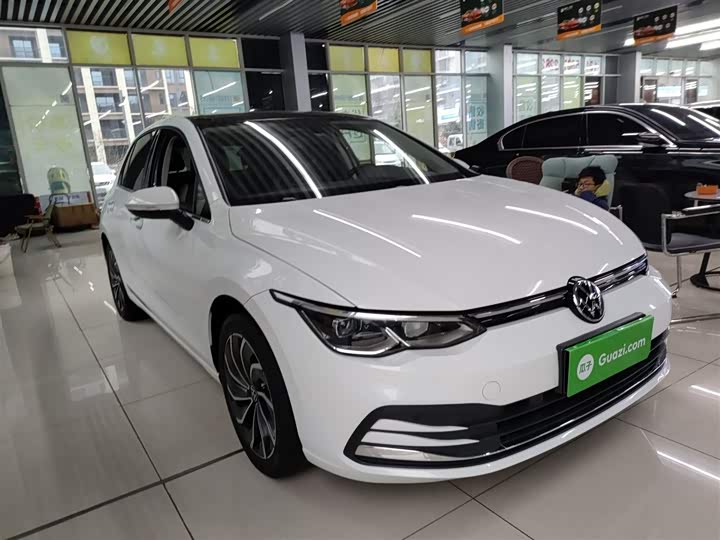 Фото 4 - Volkswagen Golf