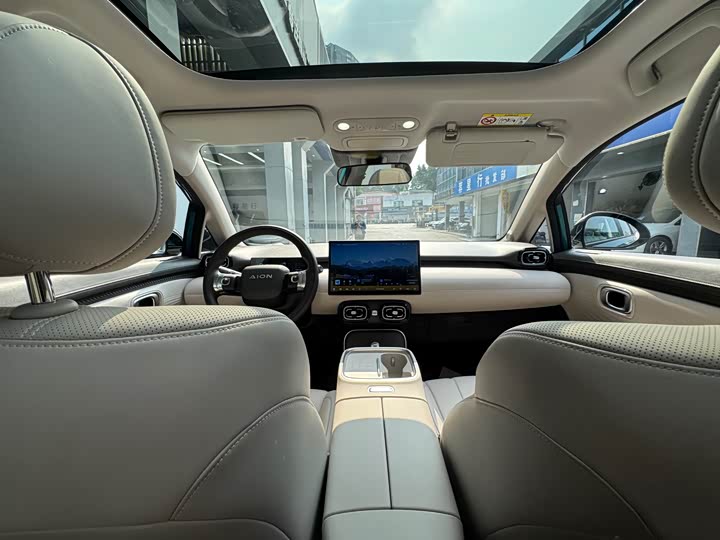 Фото 7 - GAC Aion UT