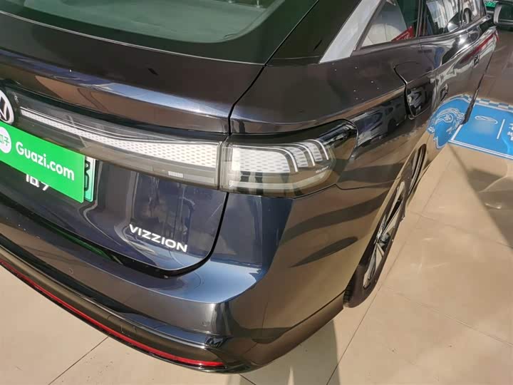 Фото 8 - Volkswagen ID.7 Vizzion