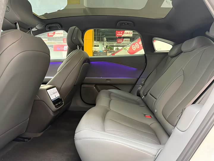 Фото 5 - XPeng F57