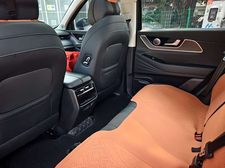 Фото 6 - Chery Fulwin T9