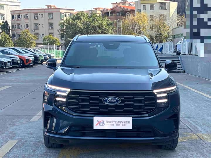 Фото 2 - Ford Edge