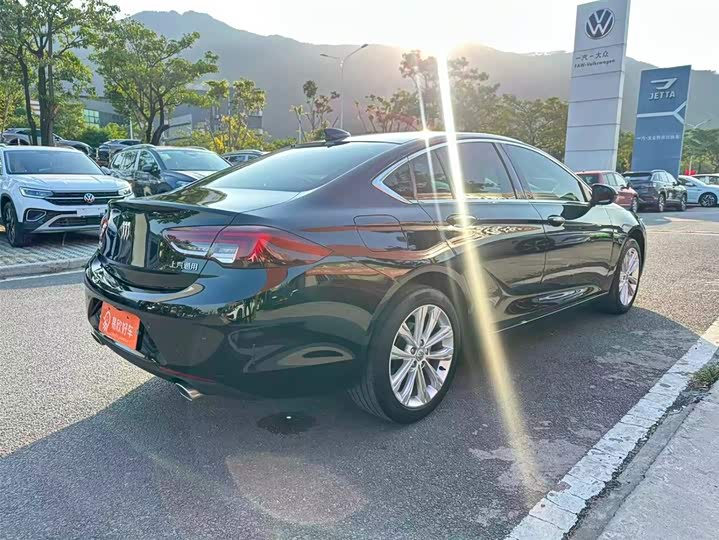 Фото 7 - Buick Regal