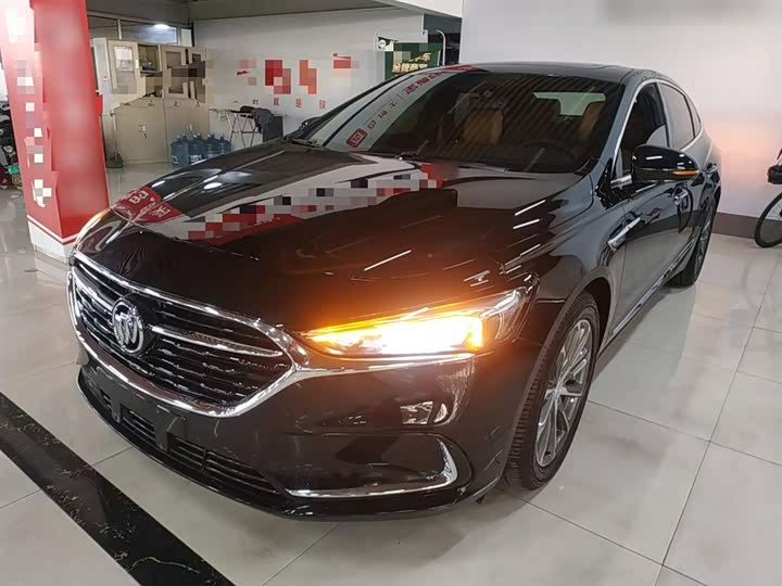 Фото 2 - Buick LaCrosse