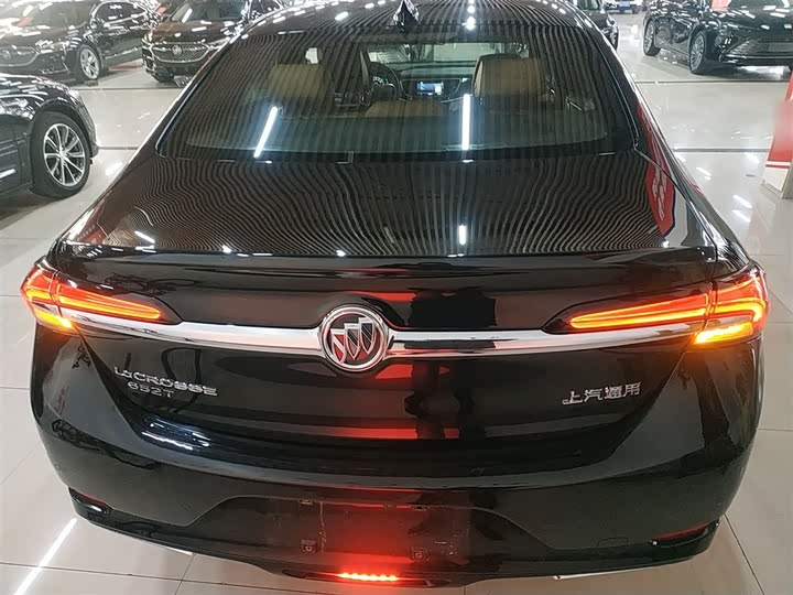 Фото 6 - Buick LaCrosse