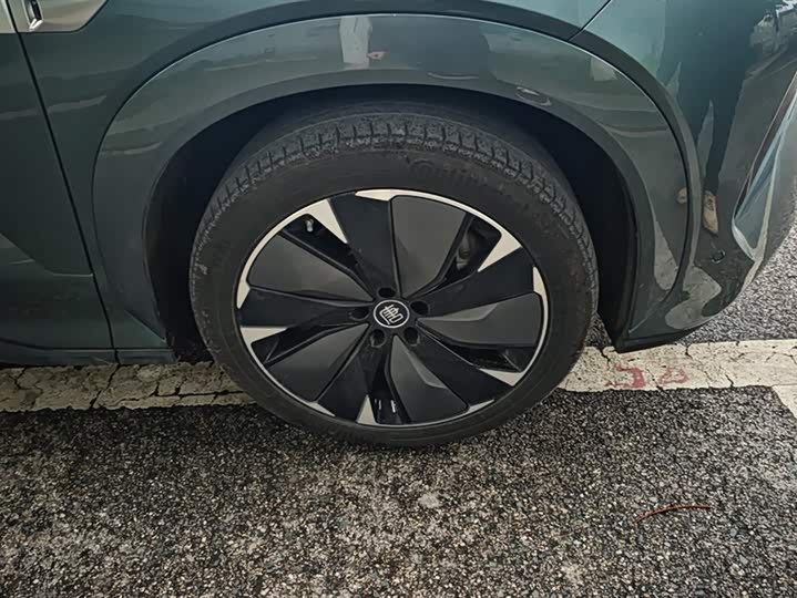 Фото 6 - BYD Tang L