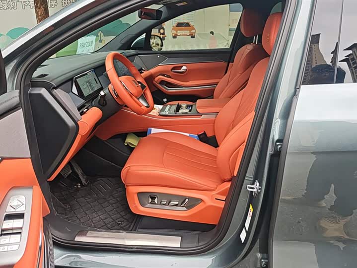 Фото 9 - BYD Tang L