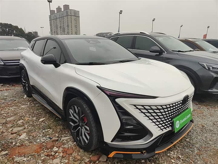 Фото 3 - Changan UNI-T