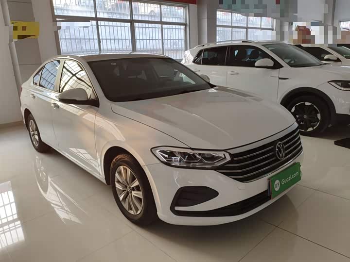 Фото 4 - Volkswagen Lavida