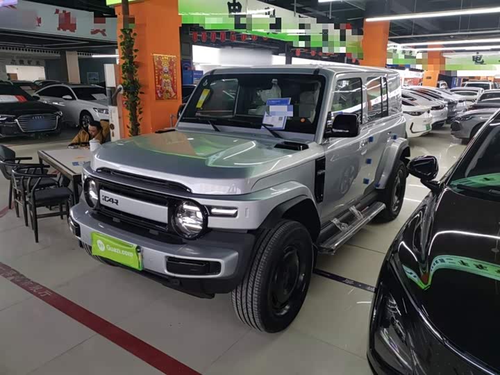 Фото 2 - Chery iCar V23